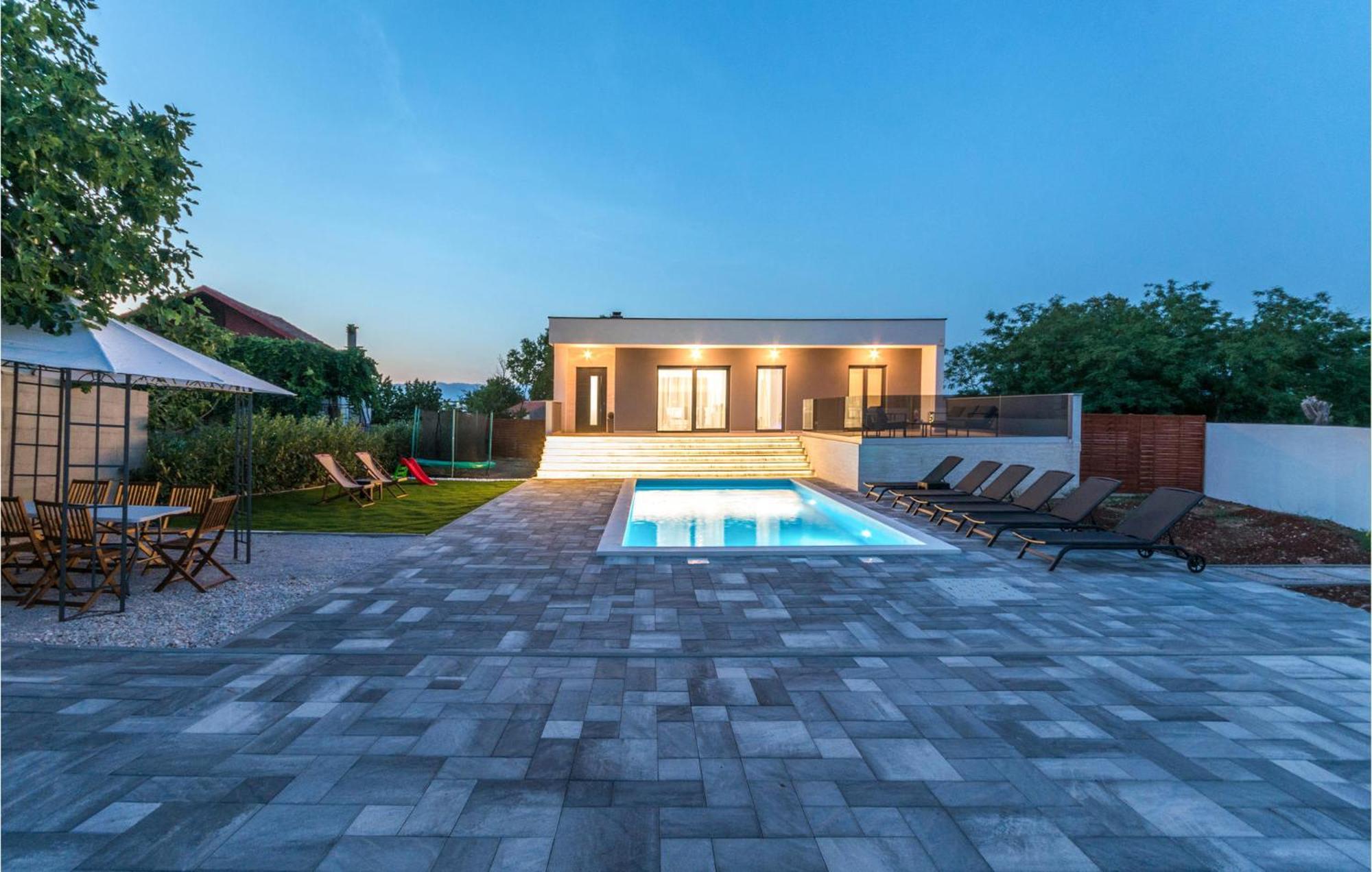 3 Bedroom Beautiful Home In Rastane Donje Donje Rastane Exterior foto