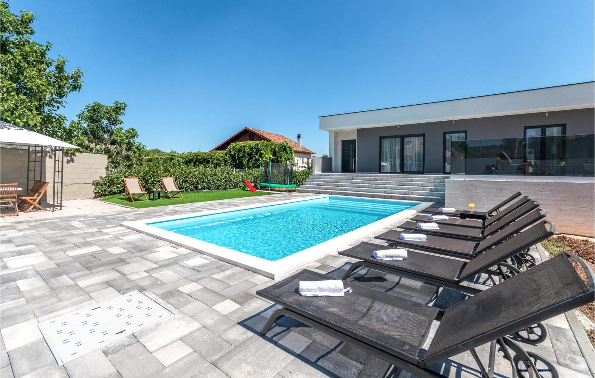 3 Bedroom Beautiful Home In Rastane Donje Donje Rastane Exterior foto